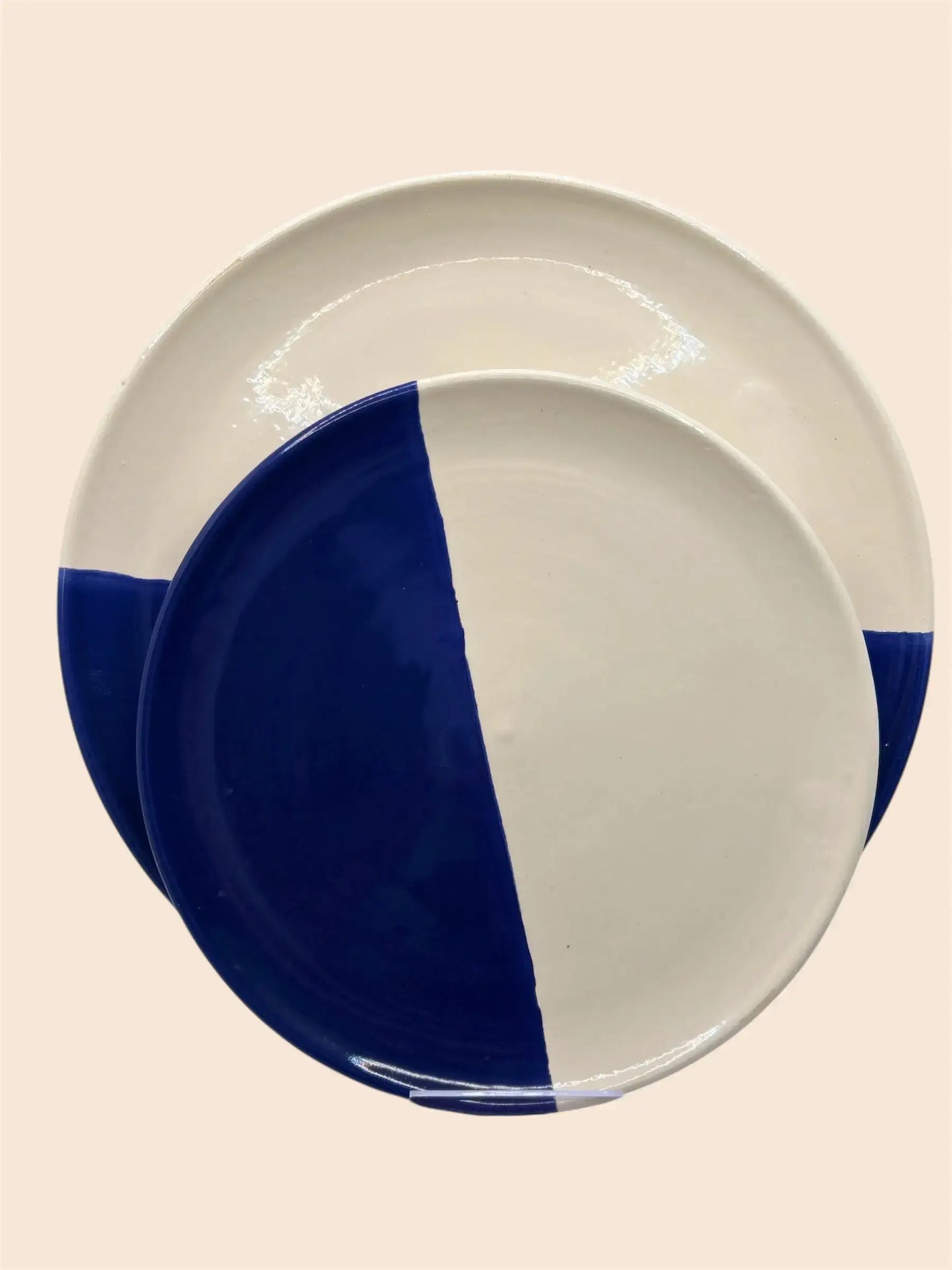 duo assiette bicolore en céramique blanc et bleu 20 et 25cm