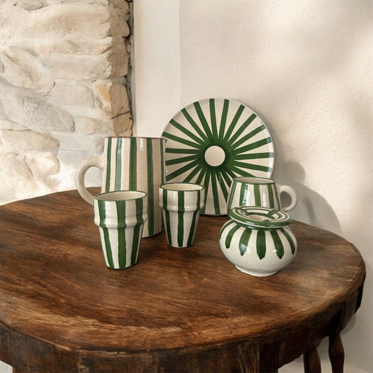 Tendances-2025-Comment-intégrer-la-céramique-et-la-porcelaine-dans-votre-décoration-d-intérieur Musaïca