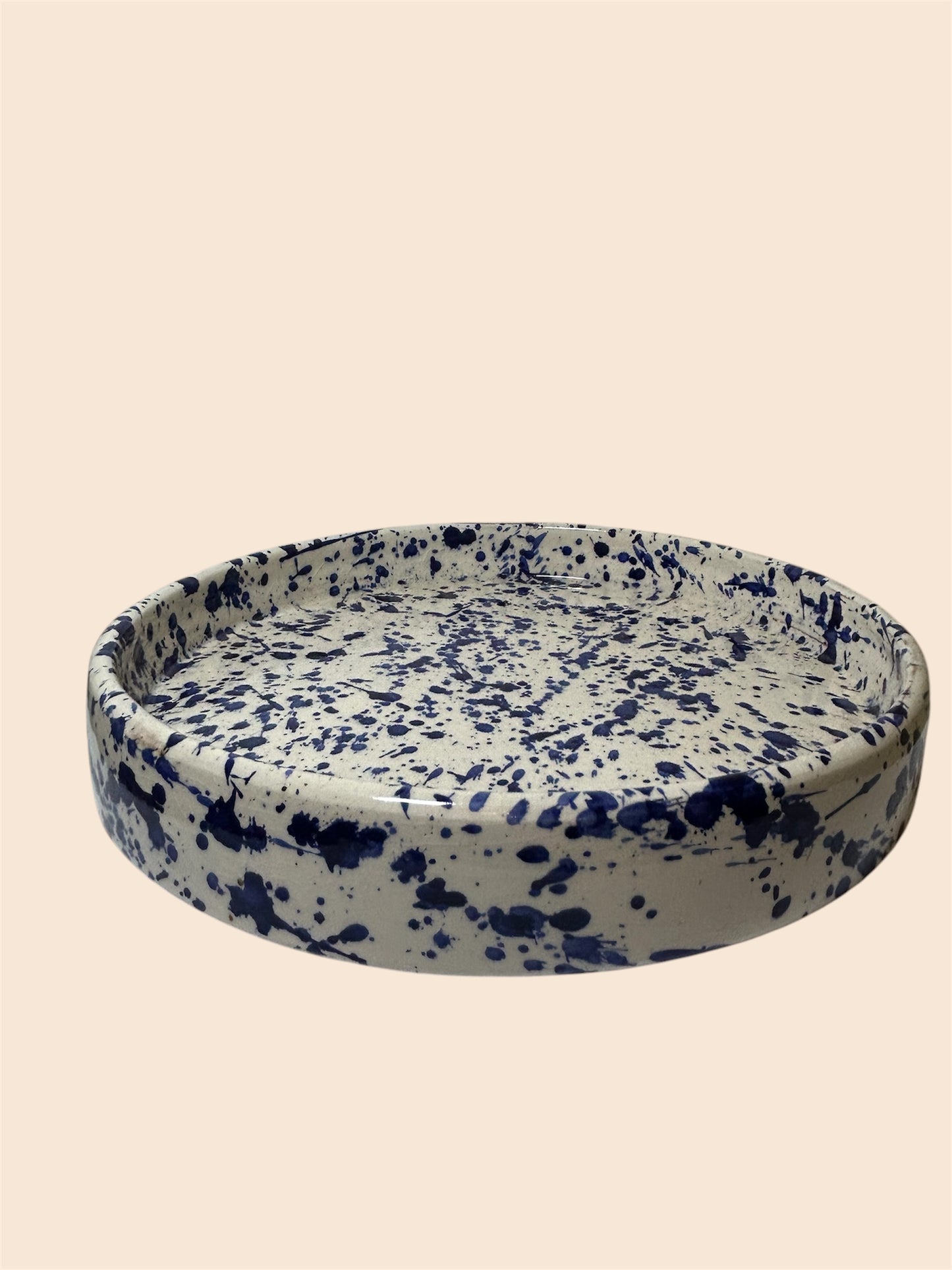 Plat en céramique blanc et bleu Musaïca
